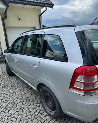 Opel Zafira cena 7000 przebieg: 253000, rok produkcji 2008 z Wasilków małe 301